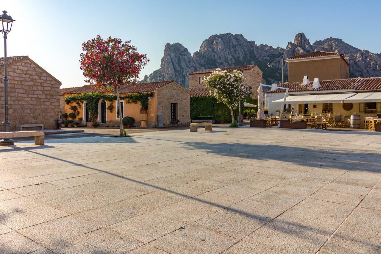 Petra Sarda San Pantaleo Exterior foto