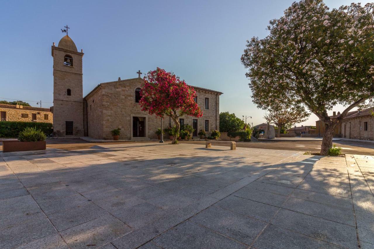 Petra Sarda San Pantaleo Exterior foto